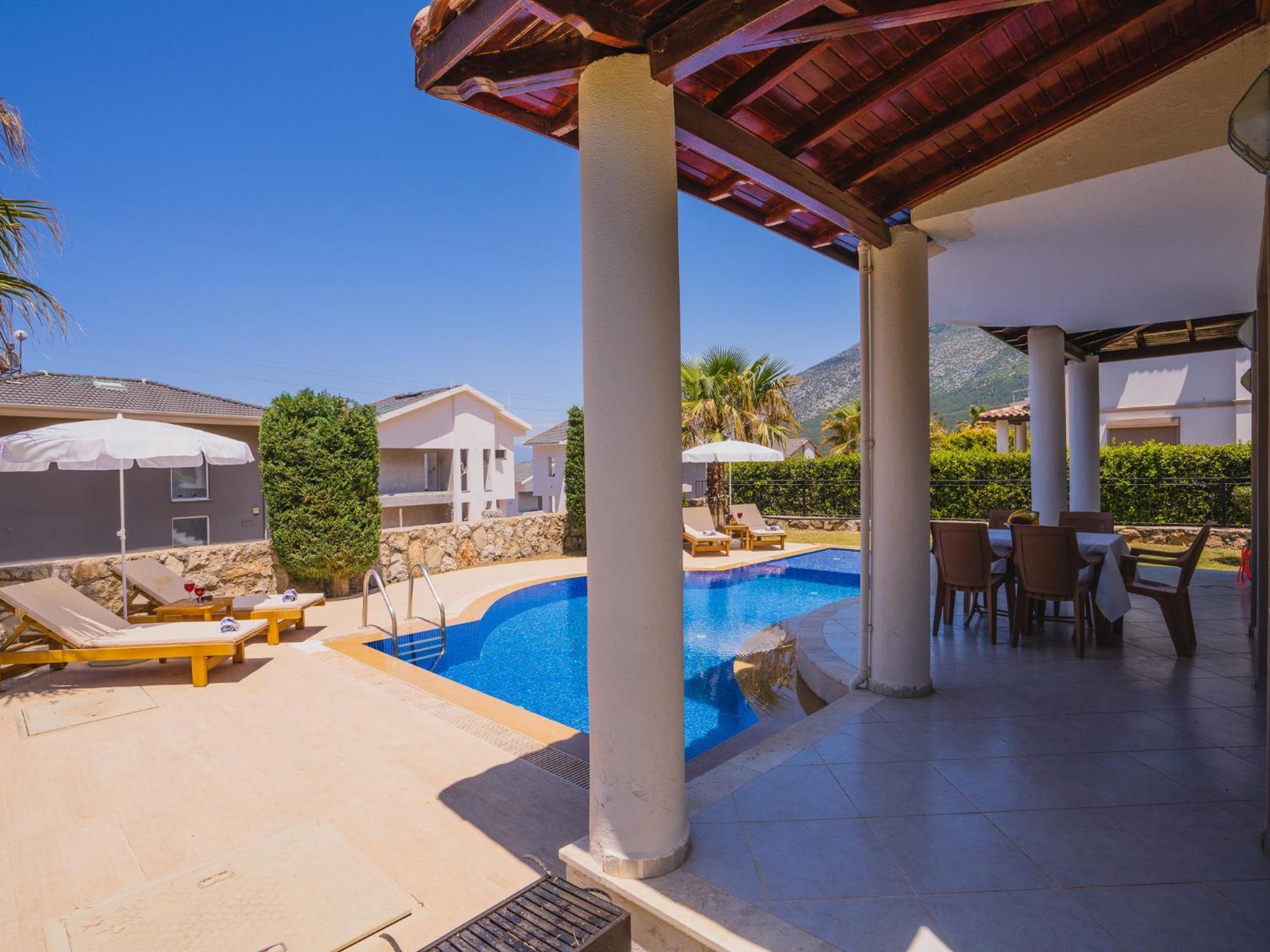 Hanel Life Royale 15 Villa With Private Pool เฟทิเย ภายนอก รูปภาพ