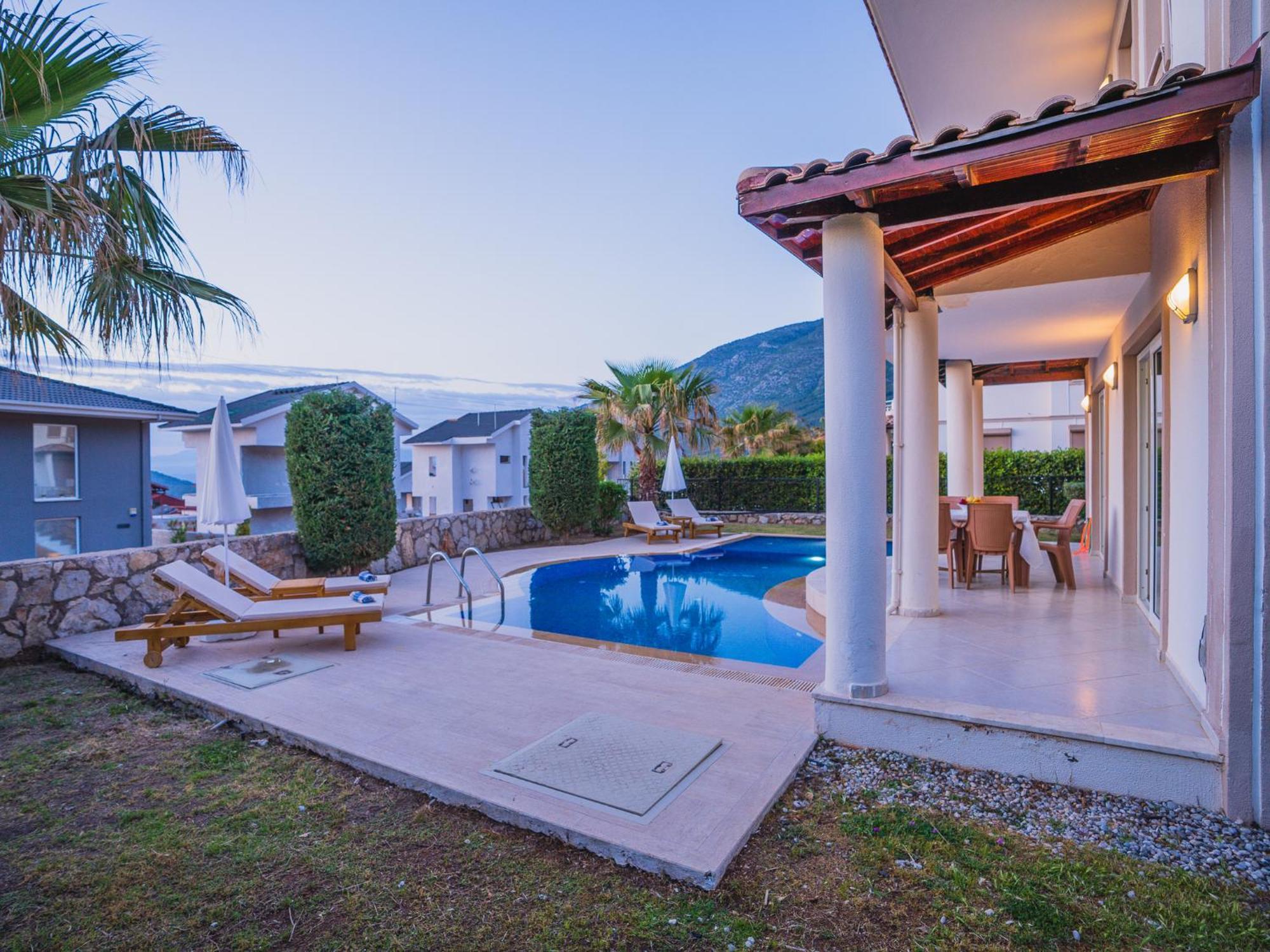 Hanel Life Royale 15 Villa With Private Pool เฟทิเย ภายนอก รูปภาพ