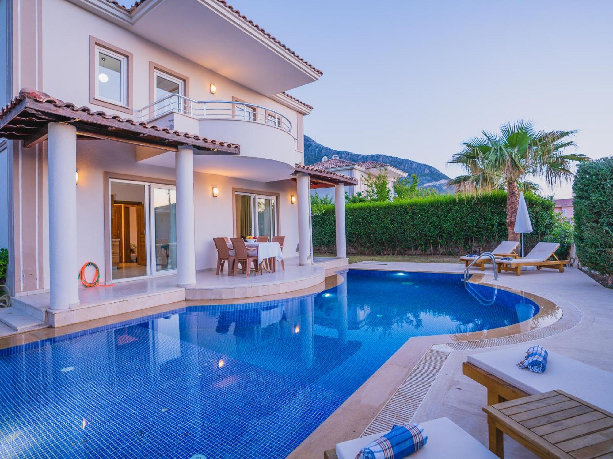 Hanel Life Royale 15 Villa With Private Pool เฟทิเย ภายนอก รูปภาพ