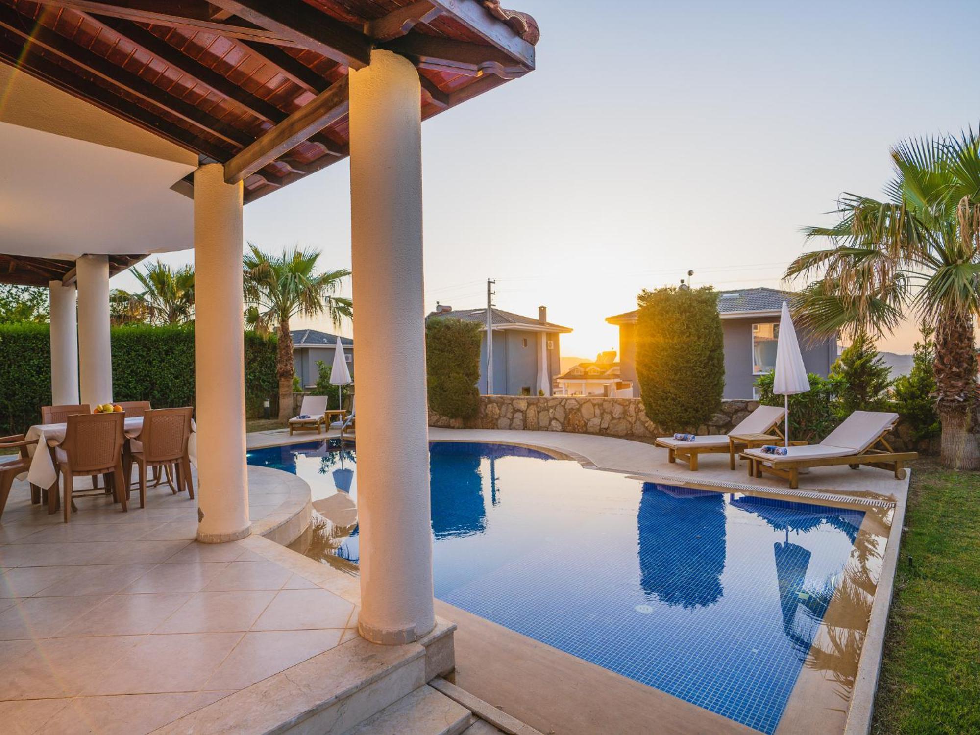 Hanel Life Royale 15 Villa With Private Pool เฟทิเย ภายนอก รูปภาพ