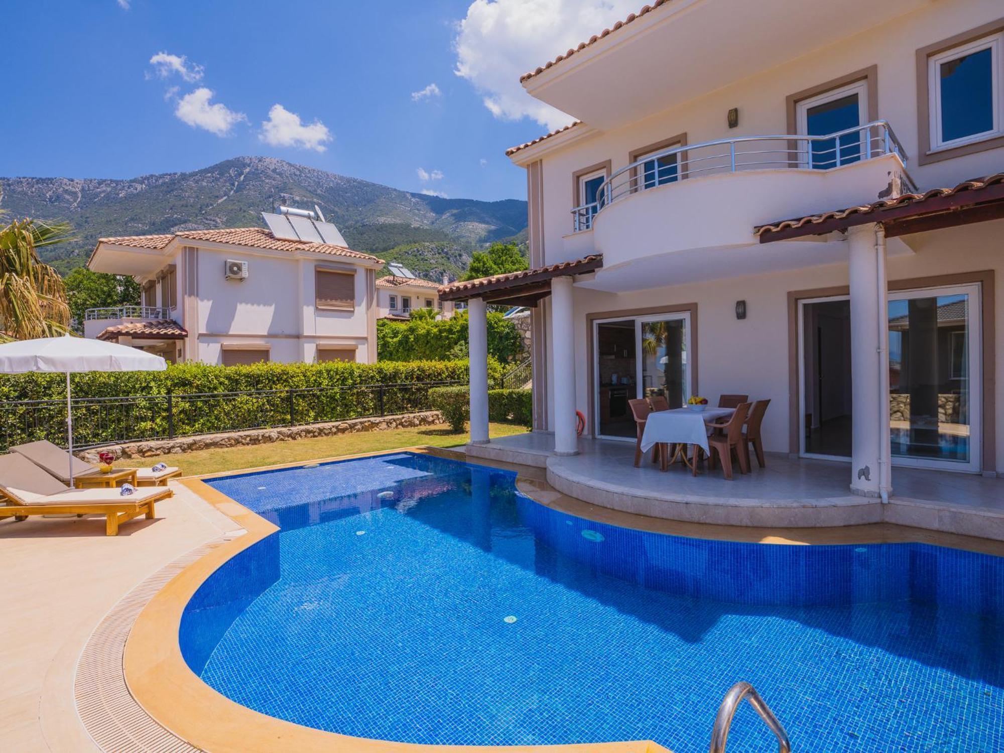 Hanel Life Royale 15 Villa With Private Pool เฟทิเย ภายนอก รูปภาพ