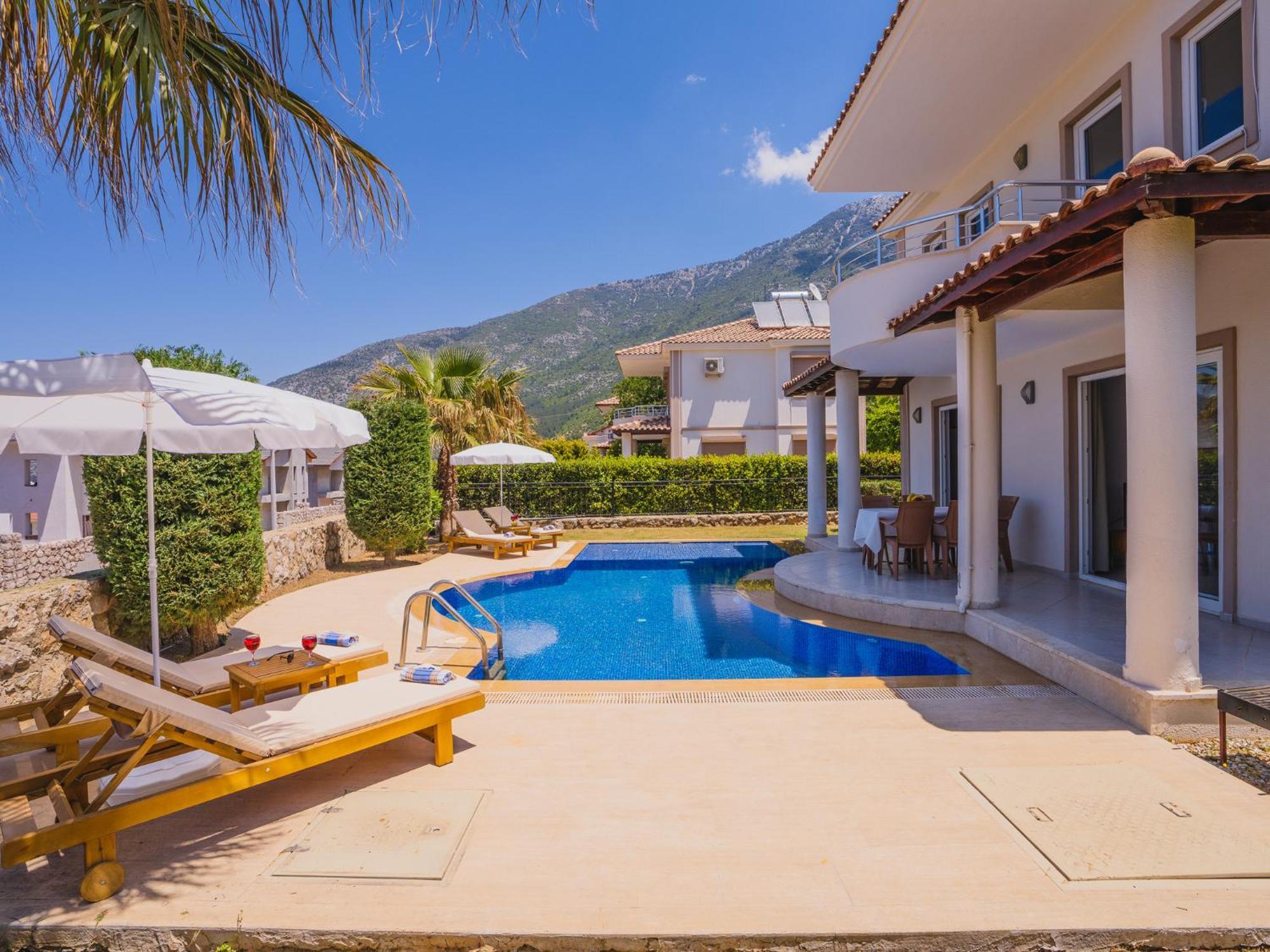 Hanel Life Royale 15 Villa With Private Pool เฟทิเย ภายนอก รูปภาพ