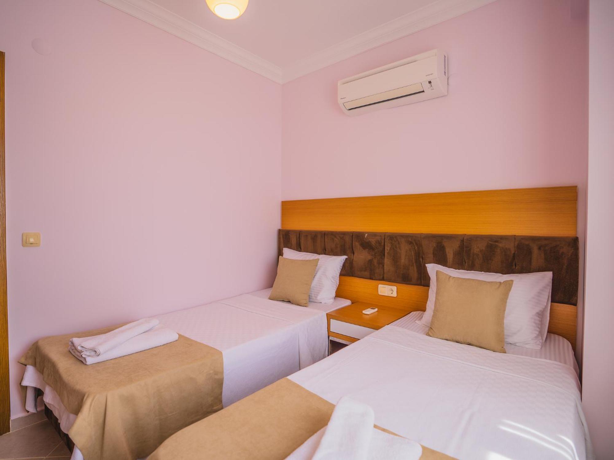 Hanel Life Royale 15 Villa With Private Pool เฟทิเย ภายนอก รูปภาพ