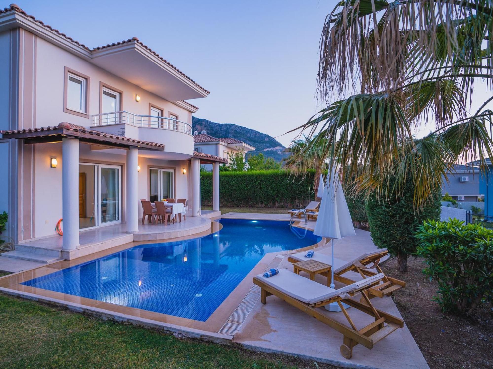 Hanel Life Royale 15 Villa With Private Pool เฟทิเย ภายนอก รูปภาพ